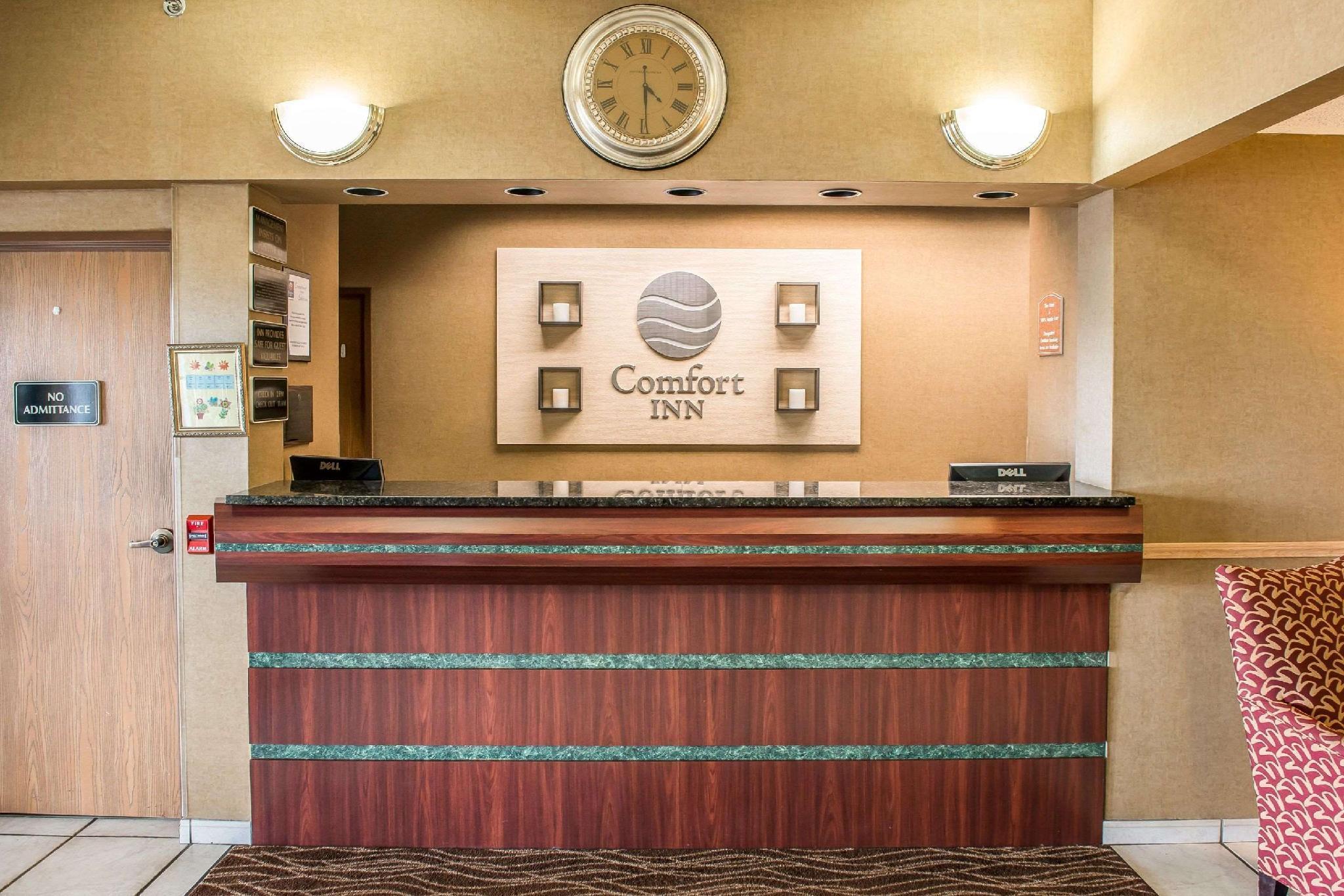 Wingate By Wyndham Pittsburgh New Stanton Hotel Bagian luar foto